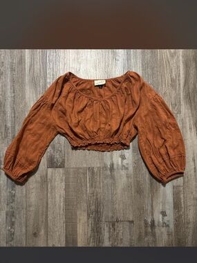 Universal Thread Rust Smocked Crop Peasant Top